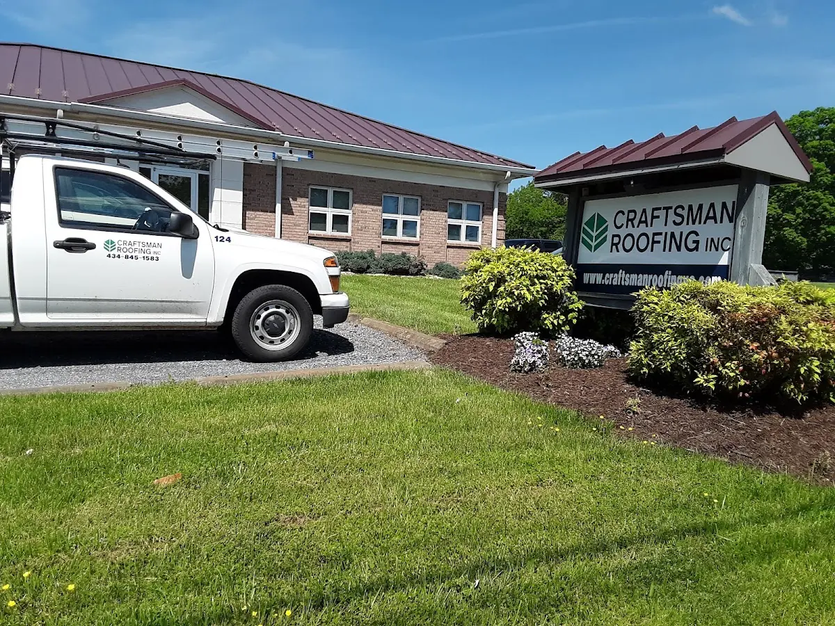 Quality Ice Dam Removal by experienced craftsmen in Calais Crossroads